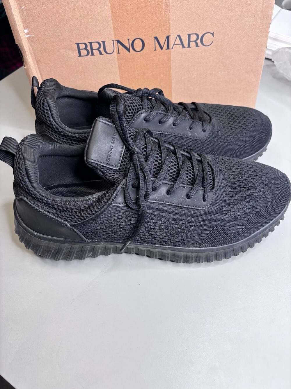 Bruno Marc Men's Lightweight Breathable Non-Slip Work Sneakers size 11